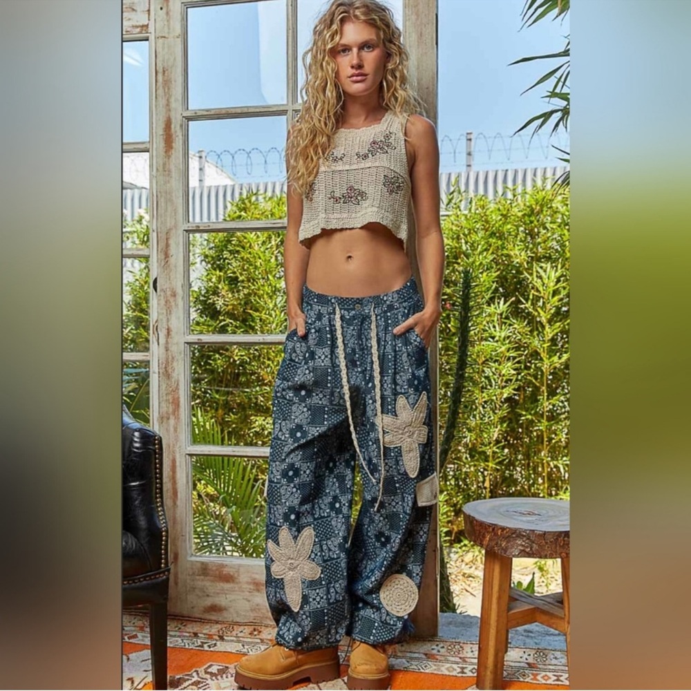 POL Blue Patterned Pants with Cream Accents